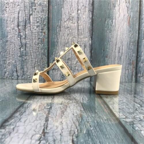 Kmeioo US Size 5-15 Fashion Ladies Shoes Rivets Studded Sandals Gladiator Slip On Open Toe Woman Shoes Block Med Heels 5CM