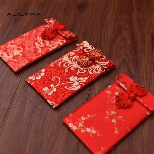 100Pcs Chinese Red Tassel Knot Lucky Money Bag Brocade Wedding Party Money Jewelry Pocket Cloth Storage Gift Bags