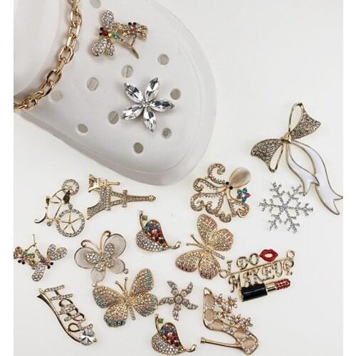 New Designer Croc Charms Butterfly Snowflake High Heels Dragonfly Rhinestone Shoe Buckle Croc Charms Clog Shoes Pendant Buckle