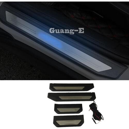 Car Pedal Door Sill Scuff Plate Stick External LED Threshold Moulding 4pcs For Honda HR-V HRV Vezel 2014 2015 2016 2017 2018