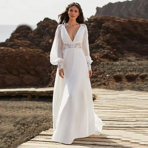 New Charming Boho Lace Long Sleeve Bridal Wedding Gowns Plunge V Neckline Backless Wedding Dresses for Bride Sweep Train 2021