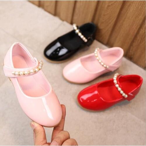Spring Summer Girls leather shoes Sandals With Edition pearl buckle Diamond Princess Party Shoes Soft Flat Sandals For Girls