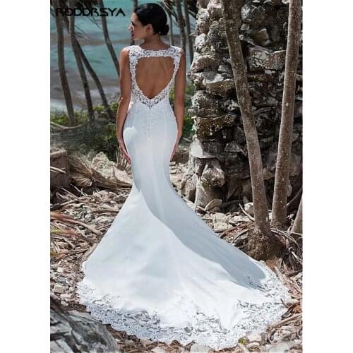 RODDRSYA Sexy Mermaid Wedding Dress Sleeveless Lace Appliqued Open Back Boho Wedding Gown Long Train Bride Dress