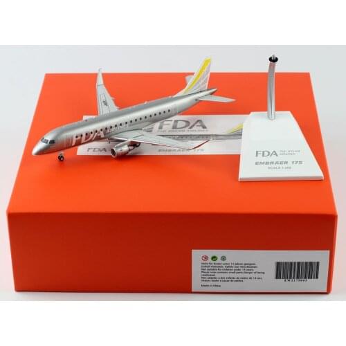 1:200 Alloy Collectible Plane JC Wings EW2175003 FDA Fuji Dream Airlines Silver Embraer 175STD Diecast Aircraft Jet Model JA10FJ