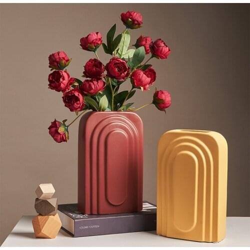Nordic Vase Ceramic Decor Home Decoration Accessories for Living Room Plant Vase Minimalism Room Decoration Aesthetics Home Vase