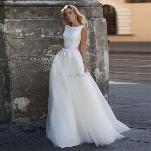 Simple A Line Wedding Dresses with Lace Appliques 2020 Scoop Neckline Corset Open Back Floor Length Bridal Gowns Vestido Noiva