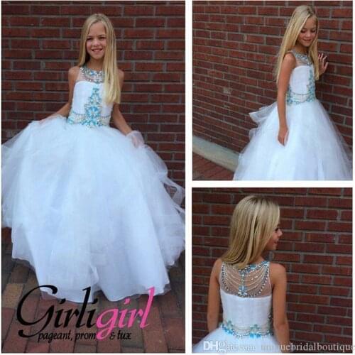 2021 Girls Pageant Dresses White with Tiered Skirt and Full Length Beading Crystals Tulle Ball Gown Cute Flower Girls Gowns Cust