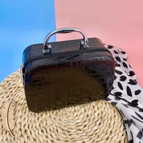 Hot Sale Women Beauticians Cosmetic Bags Travel Handbags PU Leather Organizer Makeup Bag Wash Bags Make Up Elegant Cosmetic Case