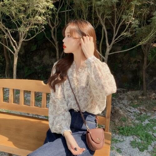 Retro Style All-Match Chiffon Shirt Womens Shirt New Ruffled Design Floral 2021 Spring and Summer Long-Sleeved Shirt