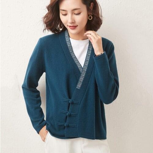 2021 New V Neck Long Sleeve Single Breast Knit Swetaer Cardigans Women Bow Design Thick Warm Outwear Pull Femme Coat Spring