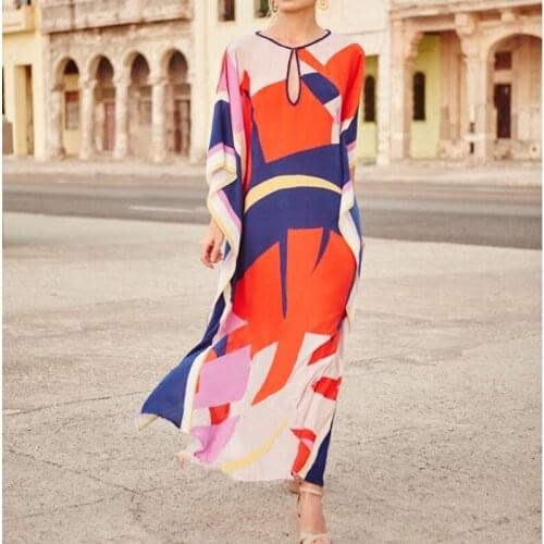 Long Beach Cover up Sarongs Saida de Praia 2021 Tunics for Beach Pareo Swimwear Women Swimsuit Tunic Beachwear Dress cover up