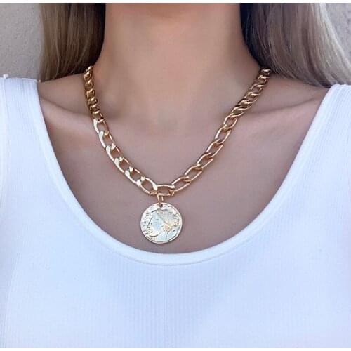 Lifefontier Vintage Gold Color Chain Portrait Coin Pendant Choker Necklaces for Women Chunky Thick Cuban Chain Necklace Jewelry