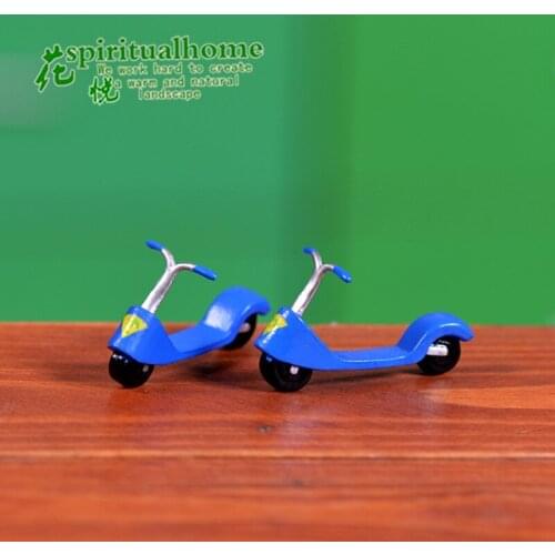 2 Pcs / Set Resin Mini Motorcycle Miniature House Fairy Garden Micro Landscape Home Garden Decoration Plant Pots Bonsai Craft