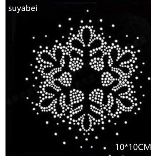 2pc/lot Christmas Snow flake hot fix rhinestones iron on crystal transfers design hot fix rhinestone motif designs patches bag