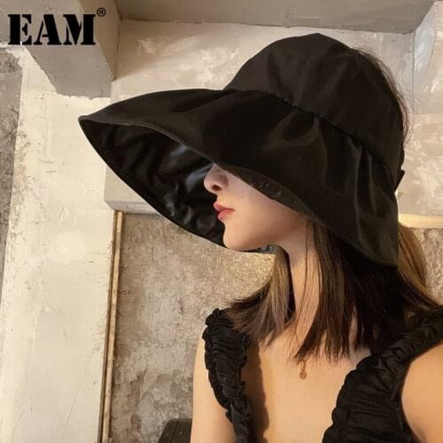 [EAM] Women Black Ruffles Big Size Fishermen Hat New Round Dome Temperament Fashion Tide All-match Spring Autumn 2021 1DD9810
