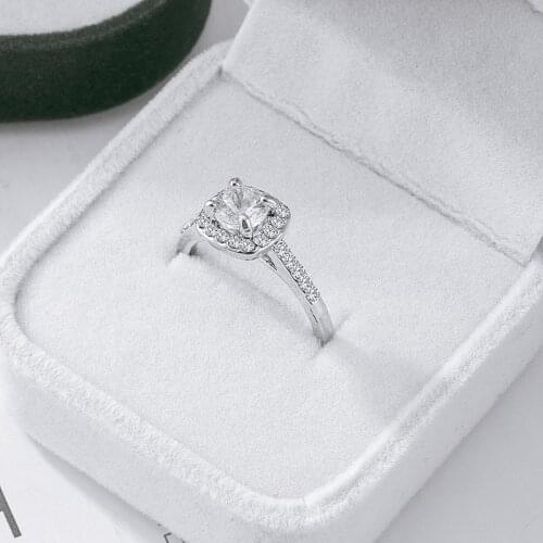 Fashion Luxury Crystal Engagement Ring for Women AAA White Cubic Zirconia Silver color Rings 2020 Wedding Trend Female Jewerly