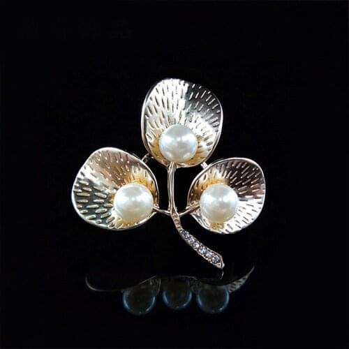 2019New 30Pcs Pearl leaves button for DIY Alloy bridal headdress leaves ancient style jewelry hair accessories HZ449