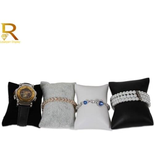 Wholesale Quality Leatherette Bracelet Bangle Pillow Stand Holder Chain Jewelry Display Showcase Watch Cushion Pillows for Box