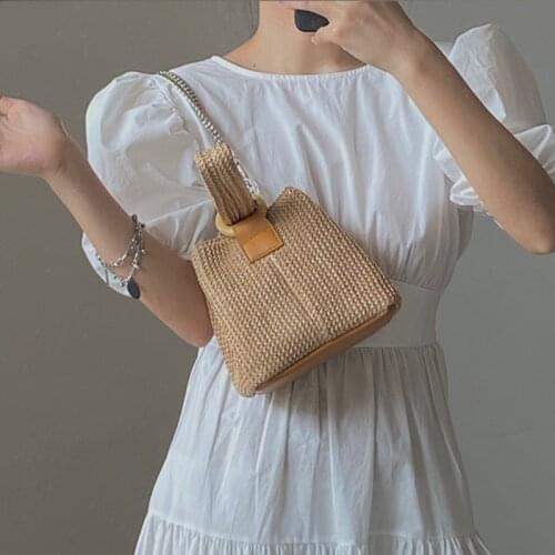 Portable Girly Straw Purse Handbags Summer Vacation Women Chain Shoulder Bucket Bags Retro Design Ladies Woven Crossbody Bag
