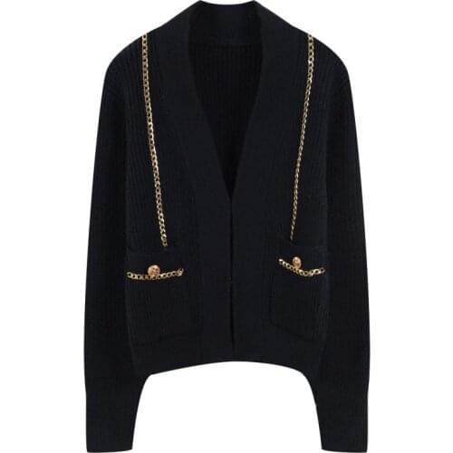 Winter Runway New V-Neck Chain Pocket Decorative Knitted Luxury Cardigan Korean Loose Sweater Women Christmas Coat Clothing