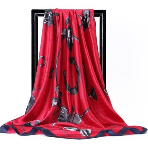 Chinese Quality Silk Scarf Spring And Summer 2021 New Style Women Silk Square Scarf Lady Fashion Printed Shawl Beach Headscarf