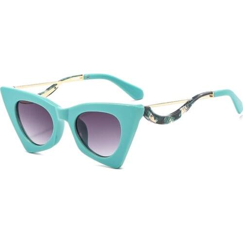 2021 New Cat Eye Sunglasses Women face trimming selfie sun Glasses flat mirror catwalk personality fashion ladies Shades E144