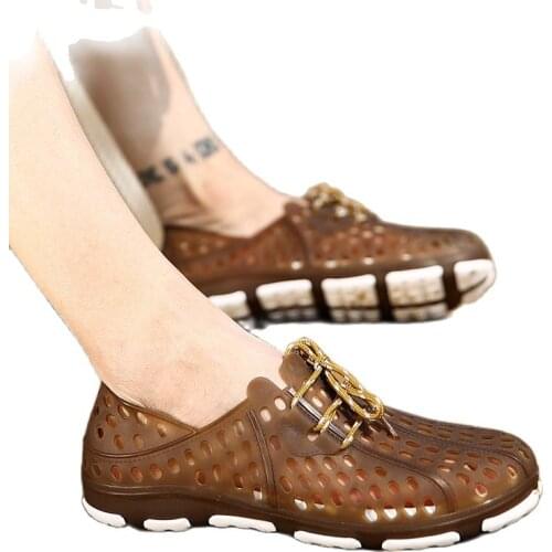 Hole Clogs Jelly Sandals For Men EVA Slippers Sandalia Masculina Closed-toe Garden Shoes 2021 Summer New Adulto Hombre