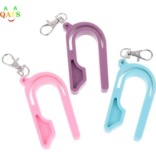 1PC 3 colors Car Seat Key Baby Seat Safe Key Unbuckle With Keychain Seat For Kids Universal Professional