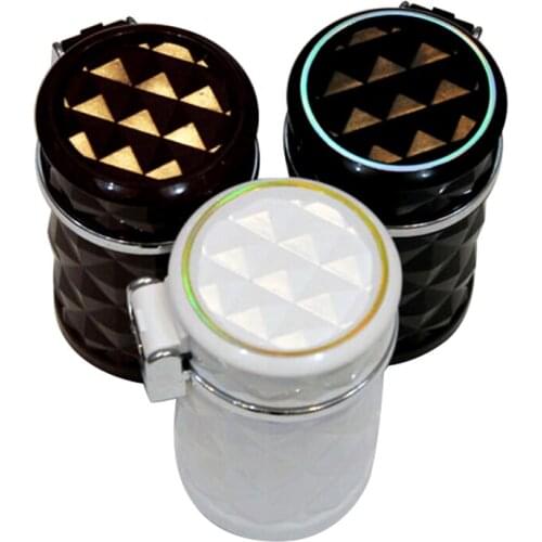 1 Pc New Universal High Quality Portable Diamond Cut Car Ashtray with Led Light Ashtray Storage Holder Automobile Accessories