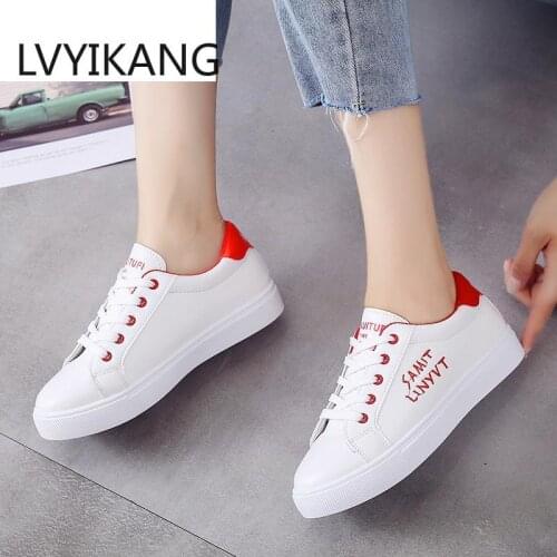 HOT ladies sneakers 2019 fashion charming vulcanized shoes ladies Pu leather platform shoes ladies lace white casual shoes