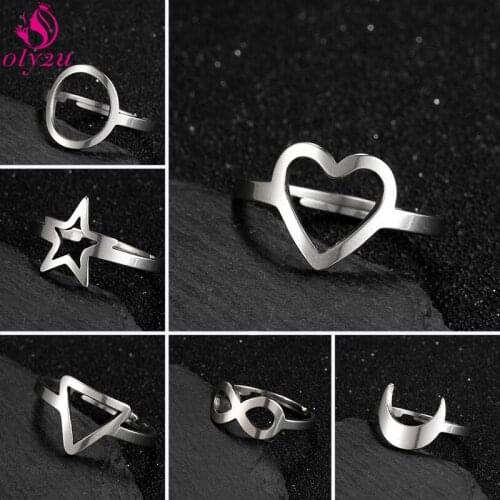 Bohemian Retro Heart-Shaped Gold Ring Womens Wedding Fashion Stainless Steel Star and Moon Jewelry Large Antique Ring Steampunk