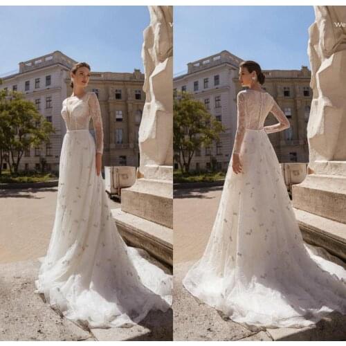 2020 New Wedding Dresses V Neck Long Sleeves Lace Appliques Bridal Gowns Button Back Sweep Train A Line Wedding Dress