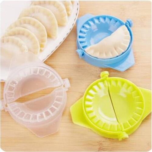 1PC Dumpling Maker Molud Dough Press Dumpling Pie Ravioli Mould Cooking Pastry Dumpling Making Tools For Kitchen 8