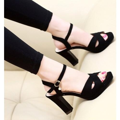 2021 New Thick Heel Sandals Womens Summer Fish Mouth Womens Shoes Rhinestone High Heels Womens Black Mother Shoes Women