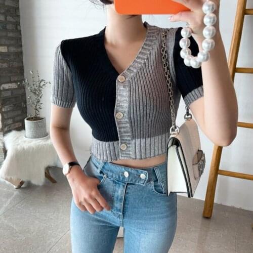All-match Short V-neck Contrast Stitching Knitted Cardigan Top