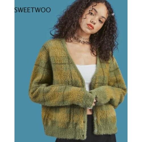 Vintage Mohair Sweater Women Knitted Cardigans Harajuku Lazy Style Ladies V-Neck Button Fuzzy Plaid Cardigan Fluffy Knitwear Top