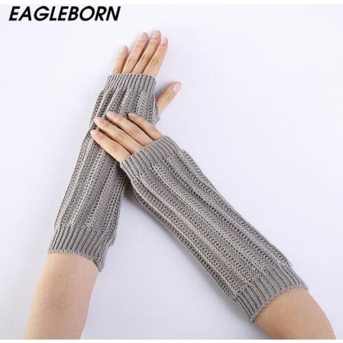 Women Fashion Wool Warm Arm Cover Knitted Half Finger Gloves Winter New Stripe Jacquard Hanging Wood Knitted Fingerless Gloves