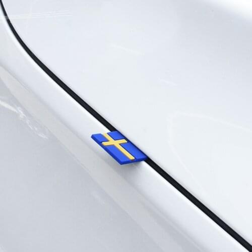 For Volvo XC90 S60 XC60 V70 S80 V40 S40 V50 V60 XC70 C30 XC40 S90 S70 C70 V90 Sweden Flag Car Sticker Emblem Decal Badge Sticker