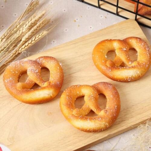 Artificial bread Soft Bread Fake food squishy PU Simulation Bread decor Model Soft Bread Fake Cake Bakery Photography props