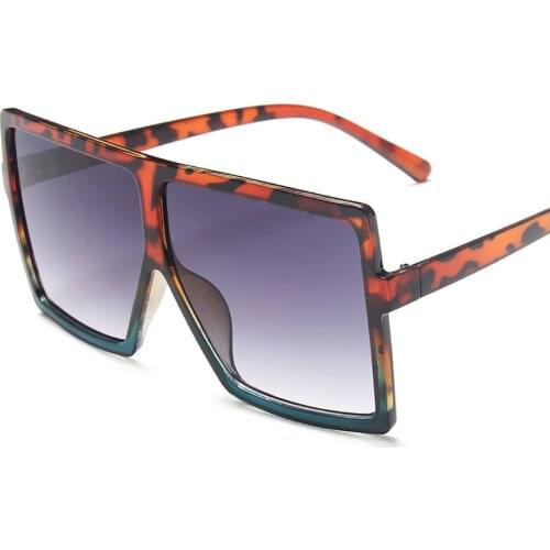 Fashion Luxury Oversized Sunglasses Sexy Women Classic Retro Shades Big Frame Glasses Vintage Square Glasses Female Eyeglasses