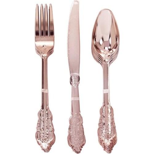 New 18PCS Disposable Imitation Metal Plastic Gold Silver Carved Embossed Cutlery Western Wedding Party Tableware Set
