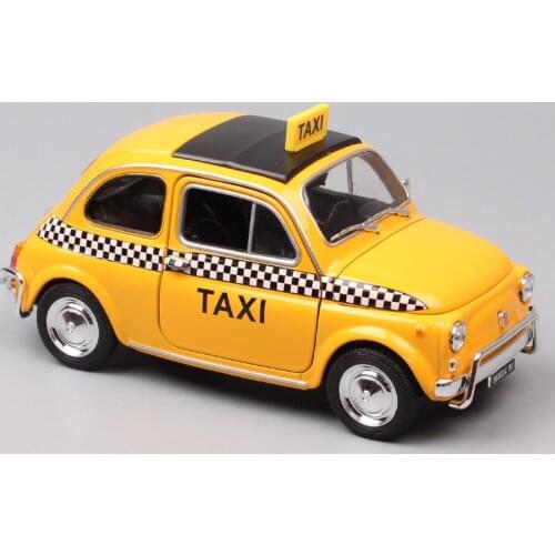 Kids Welly Small Vintage 1:24 Scale Nuova Fiat 500 Small City Car Automobiles Diecasts & Toy Vehicles Model Miniatures Gifts