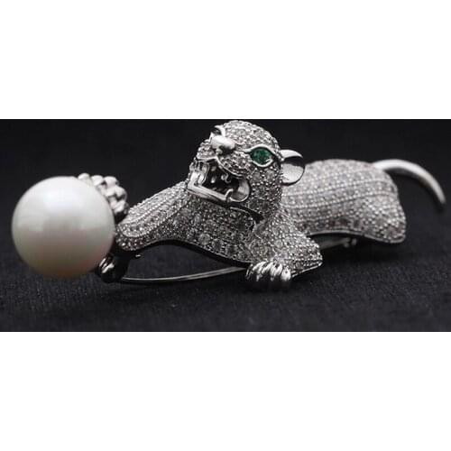 Statement Leopard Animal Brooches For Men Jewelry Brand AAA Zirconia Hijab Pins And Broaches Metal Copper Jewelry Pearl Broches