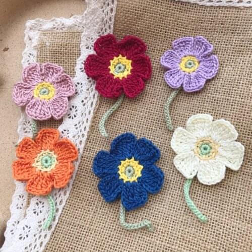 Retro Wild Flower Brooch Handmade Crochet Knitted Lovely Flower Broochs Scarf Clip Brooch Pin Clothes Bag Decoration Accessory