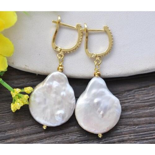 Z9998 25mm White Drop-Coin Freshwater Pearl Dangle Earring CZ
