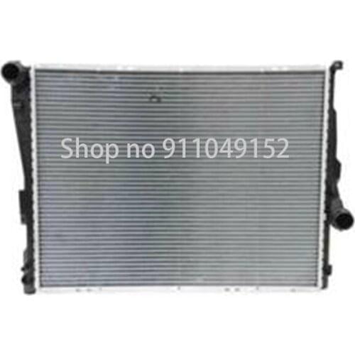 CAR Coolant cooler E46 325I E46 318CIb mwN42 E46 318CI N46 E46 320CI E46 323CI E46 320CI M52 E85 Z4 3.0I M54 Car water tank (rad