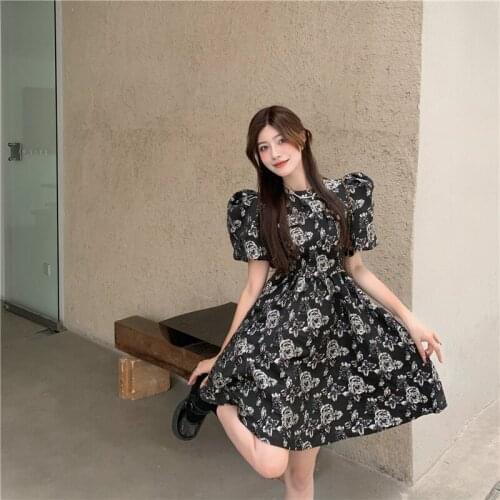 Summer Floral Embroidery Puff Sleeve Bowknot A-line Round Neck Waist Waist Dress French Design Sense Retro Temperament