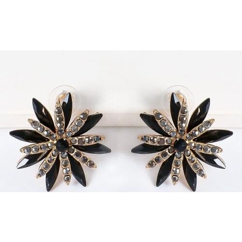 New Classical Design Earring Flower Shape Shining Rhinestone Earrings For Women 2021 Za Unique Statement Stud Ear Ring Wholesale