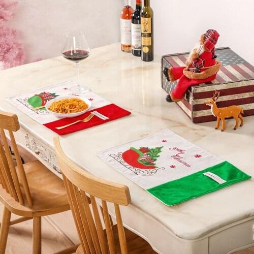 Christmas Decoration American Linen Christmas Placemat Individual Tablecloth Christmas Table Decor for Living Room New Year 2022