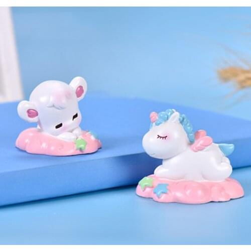 ZOCDOU 1 Piece Animal Unicorn Cat On The Cloud Small Statue Little Figurine Crafts Figure Ornament Miniatures